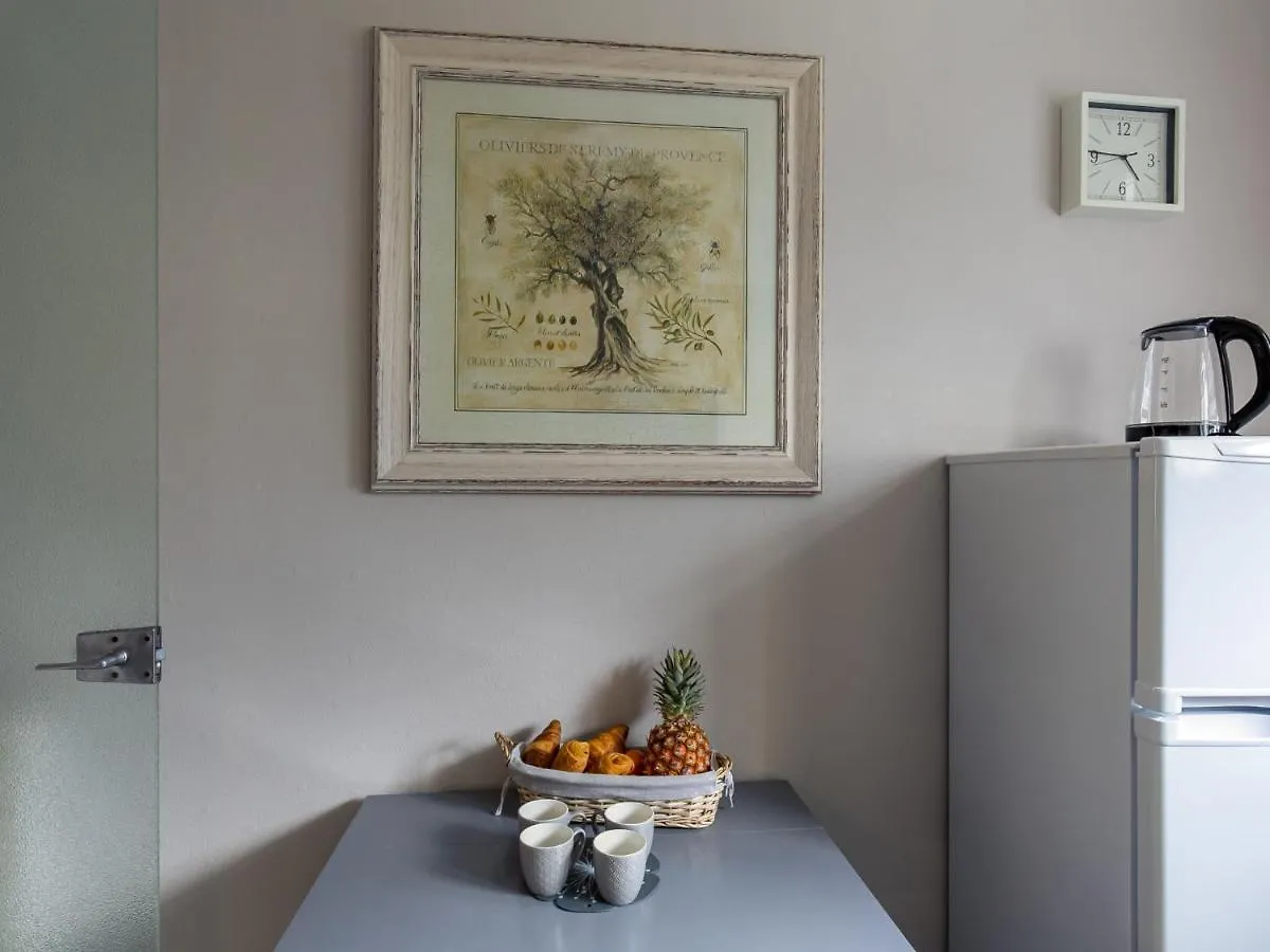 Apartment Les Glenans - Ccn113 By Interhome Concarneau